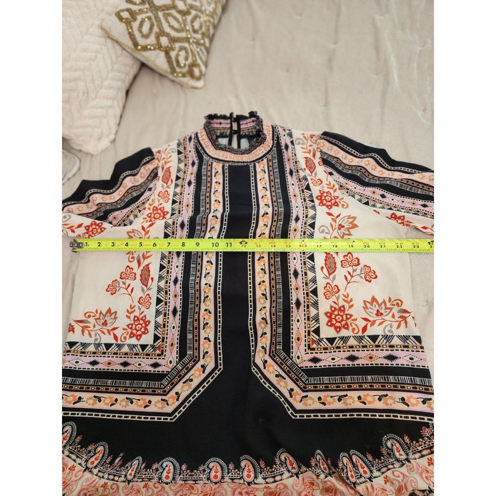 Vici Floral Bohemian Style Top Size XL - Picture 5 of 9